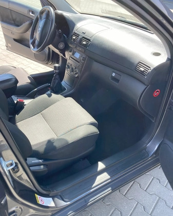 Toyota Avensis cena 12500 przebieg: 289714, rok produkcji 2008 z Błażowa małe 781